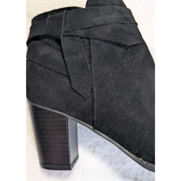 ZBY Womens Black Faux Suede Zip Ankle Boots Size 7.5 - Picture 5 of 9